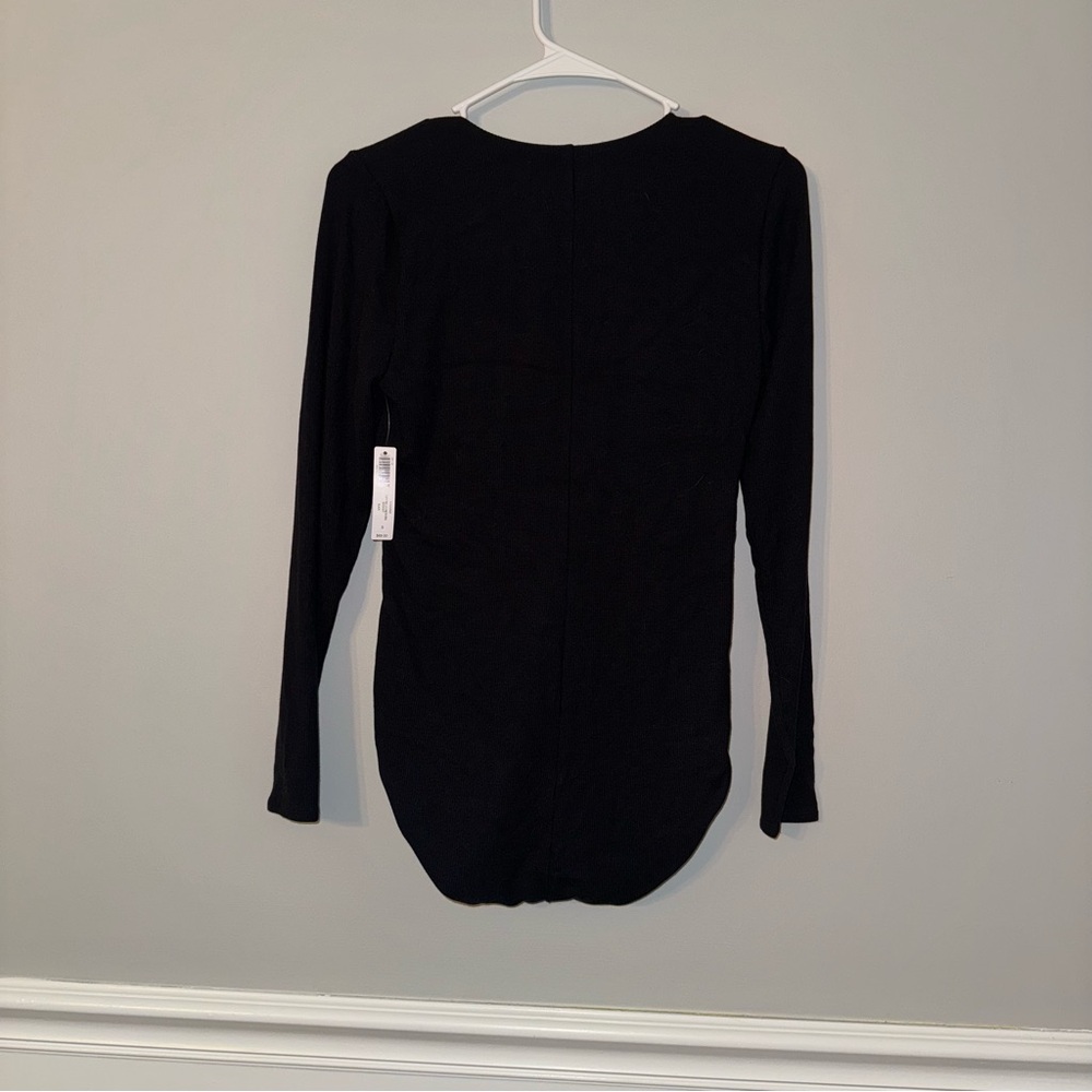 Soma Classic‎ Black V-Neck Bodysuit (A2-12) - Picture 2 of 5
